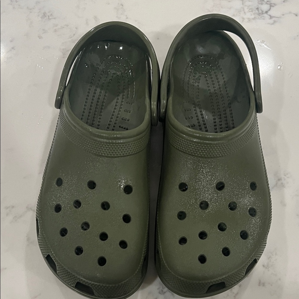 CROCS Men's Green Loafers